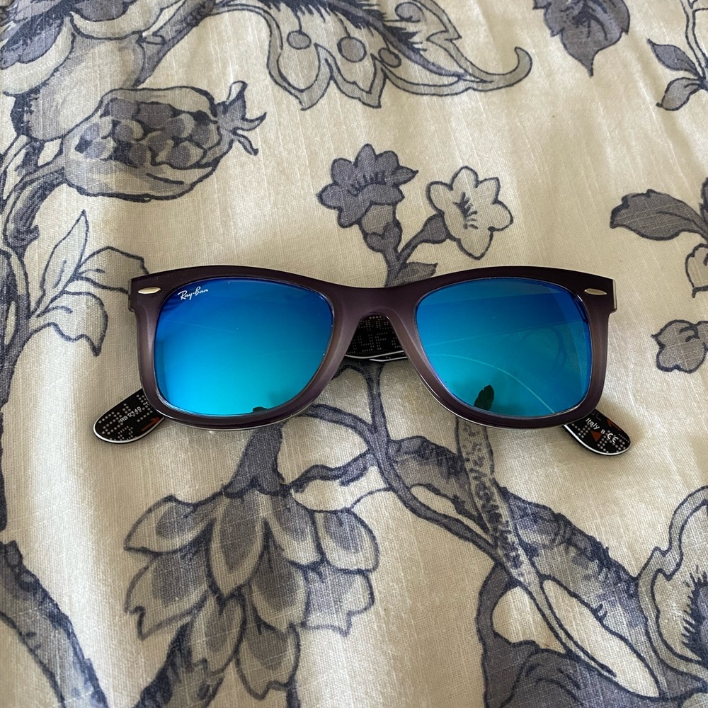 Ray ban sunglasses